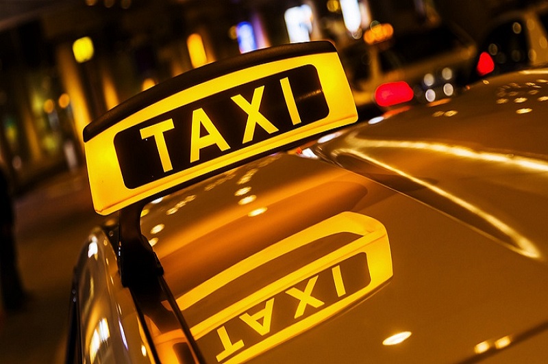 Как стать водителем такси в Польше и сколько можно заработать?