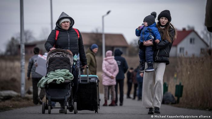 Польша продолжит выплаты гражданам, приютившим украинцев